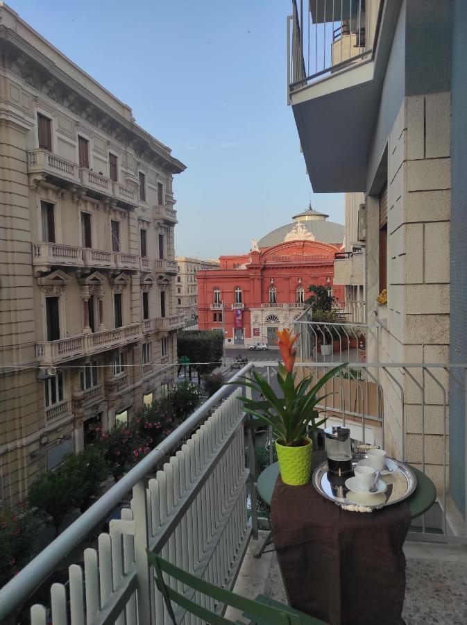 Centralissimo E Confortevole, Fronte Petruzzelli Bari Exteriér fotografie